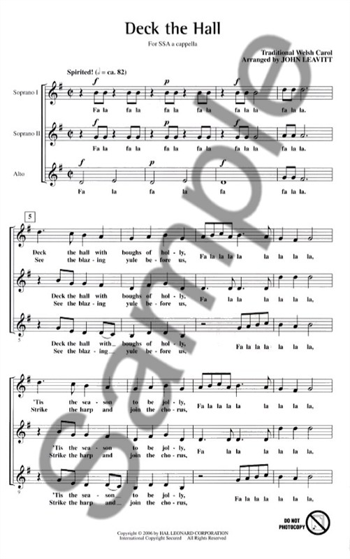 Women Sing At Christmas